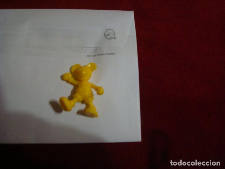 Figuras de goma y PVC: DUNKIN PHOSKITOS DANONE MICKEY - Foto 1