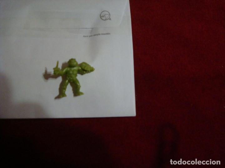 Figuras de goma y PVC: DUNKIN PHOSKITOS DANONE TORTUGAS NINJAS - Foto 1