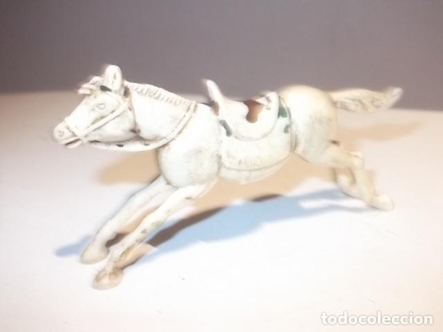 Figuras de goma y PVC: CABALLO EN PLASTICO BUEN ESTADO - Foto 1