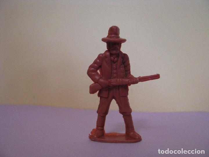 Figuras de goma y PVC: FIGURA DE VAQUERO. - Foto 1