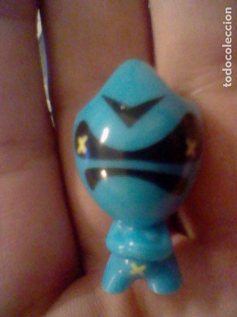 Figuras de Borracha e PVC: figura mu&ntilde;eco gogo gogo&acute;s crazy bones magic box n&ordm; 24 azul claro