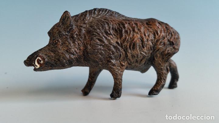 Figuras de goma y PVC: JABALI 1930 - Foto 2