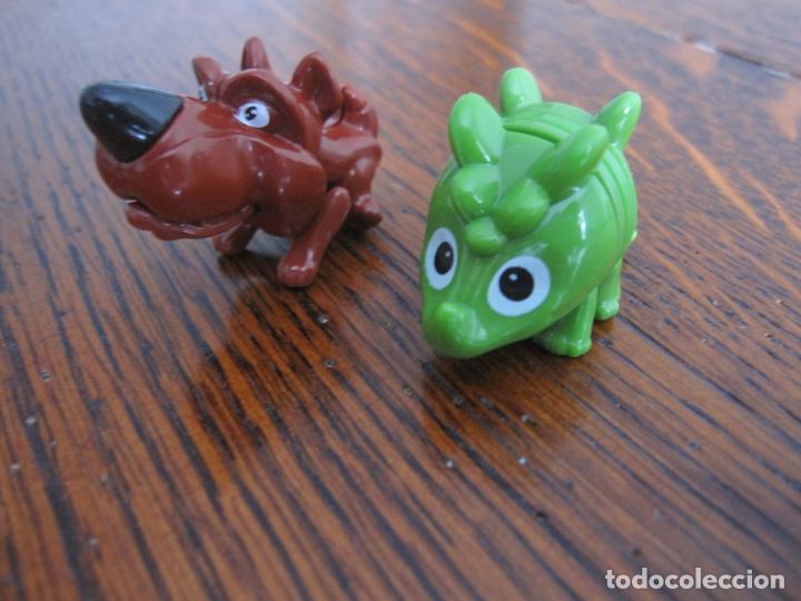 Figuras de goma Kinder: 2 figuras de kinder. - Foto 1