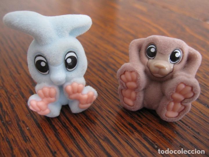Figuras de goma Kinder: 2 figuras de kinder. - Foto 1