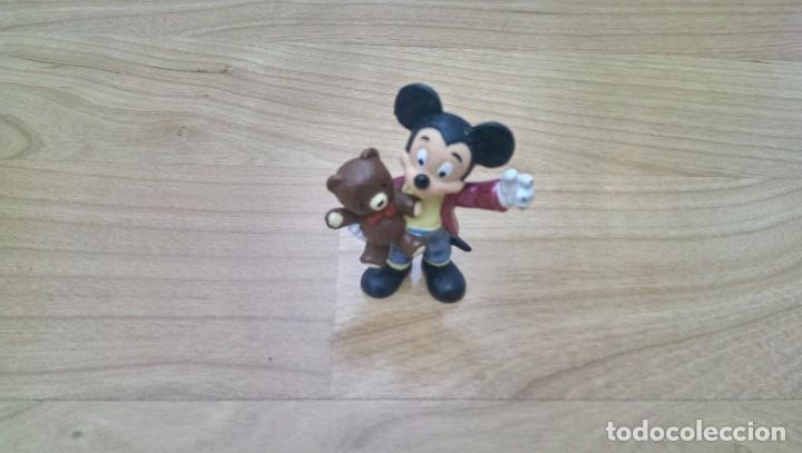 Figuras de goma y PVC: FIGURA &laquo;MICKEY CON OSITO&raquo; - Foto 1