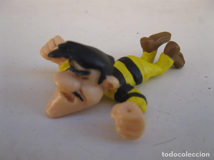 Figuras de Goma y PVC: JOE DALTON - LOS HERMANOS DALTON - PERSONAJE DE LUCKY LUKE - FIGURA DE PVC - PLASTOY.