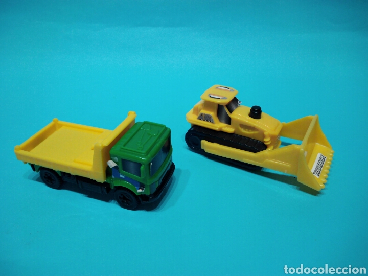 Figuras de goma y PVC: HOT WHEELS CAMION EXCAVADORA COLECCION MATTEL BURGUER KING REGALO JR MEAL JUNIOR 2013 JUL OCT 13