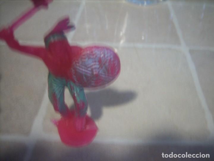Figuras de goma y PVC: comansi jecsan - Foto 1