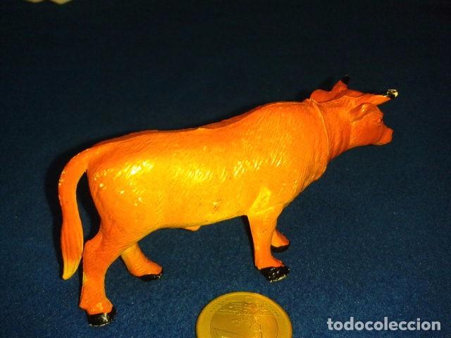 Figuras de goma y PVC: FIGURA TORO - Foto 2