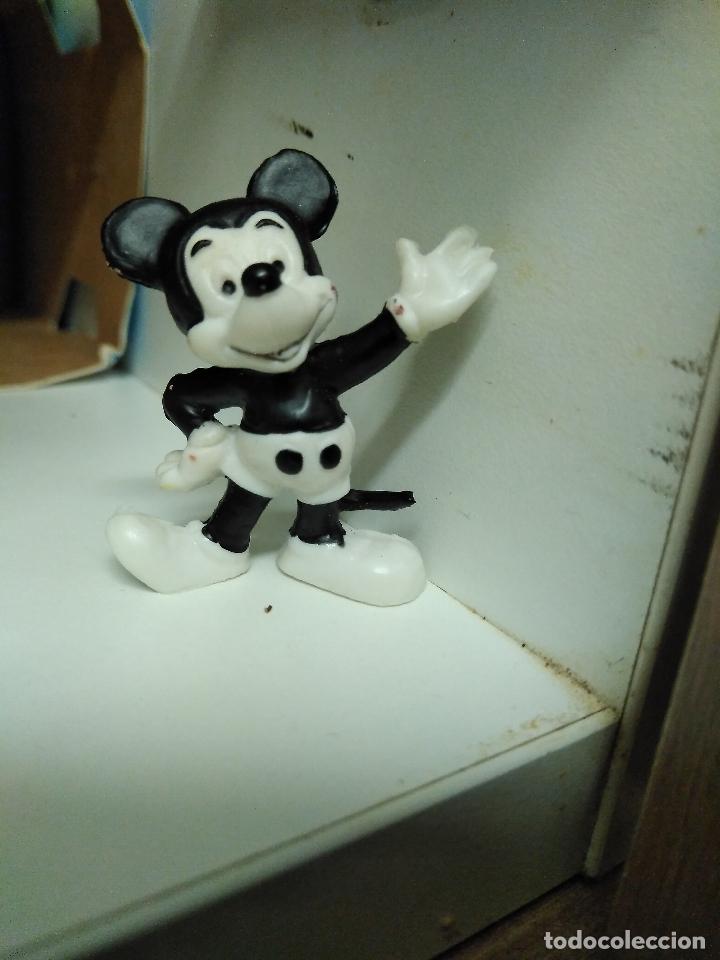 Figuras de goma y PVC: Figura Mickey mouse bullyland mini - Foto 3