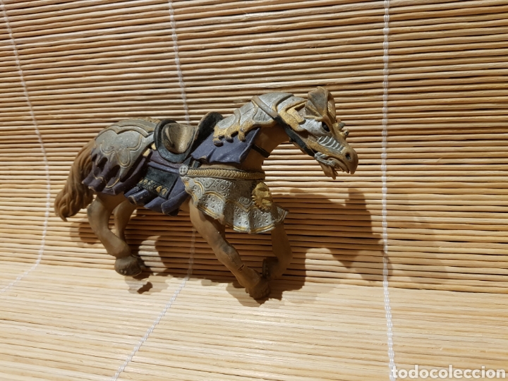Figuras de goma y PVC: caballo medieval bully - Foto 2