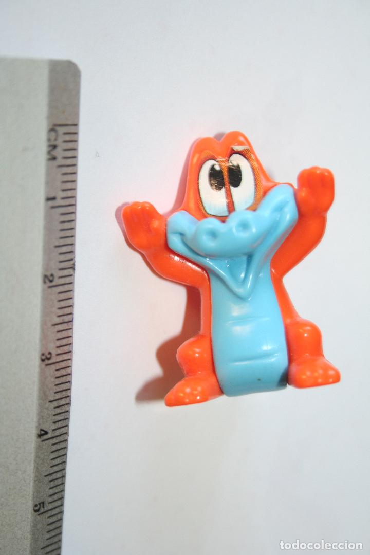 Figuras de goma Kinder: MU&Ntilde;ECO KINDER DE PL&Aacute;STICO - Foto 1