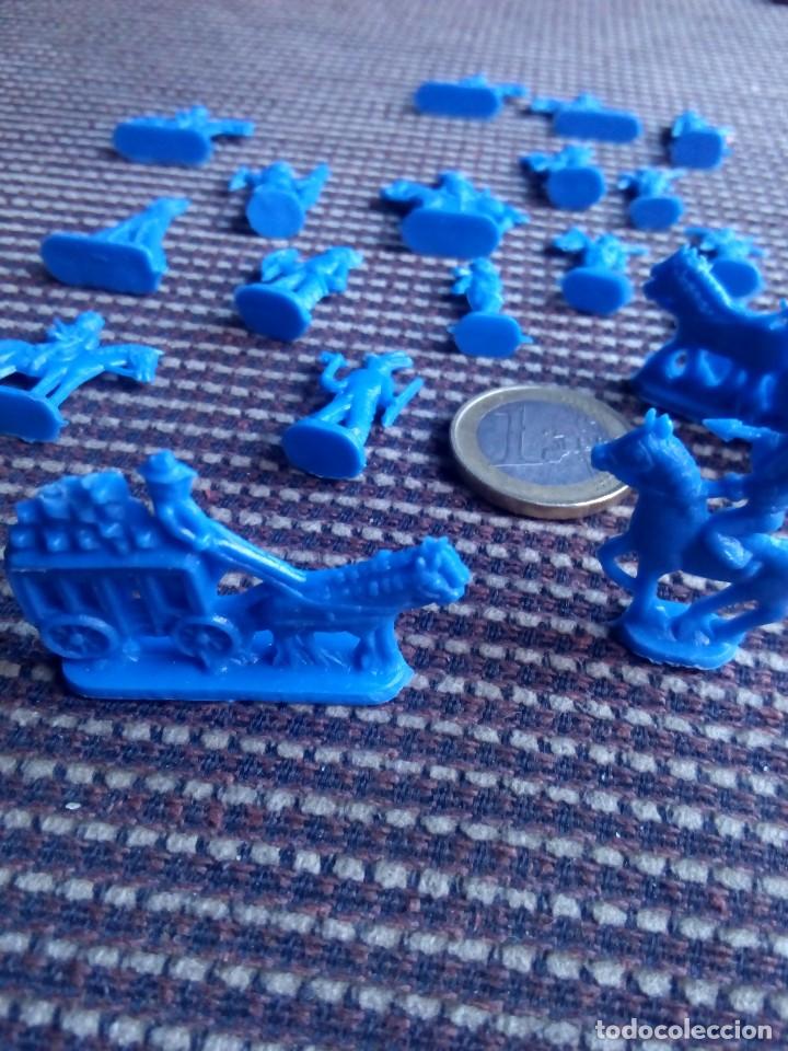 Figuras de goma y PVC: Montaplex lote indios y vaqueros - Foto 8