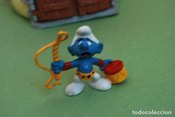 Figuras de Goma y PVC: PITUFO DOMADOR - CIRCO - FIGURA DE PVC
