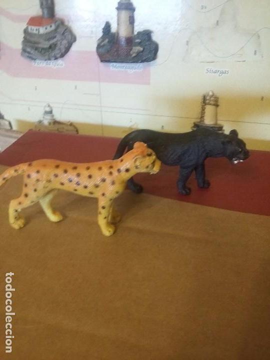 Figuras de goma y PVC: Pantera negra de schleich - Foto 2