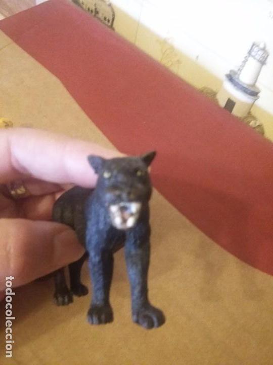 Figuras de goma y PVC: Pantera negra de schleich - Foto 6