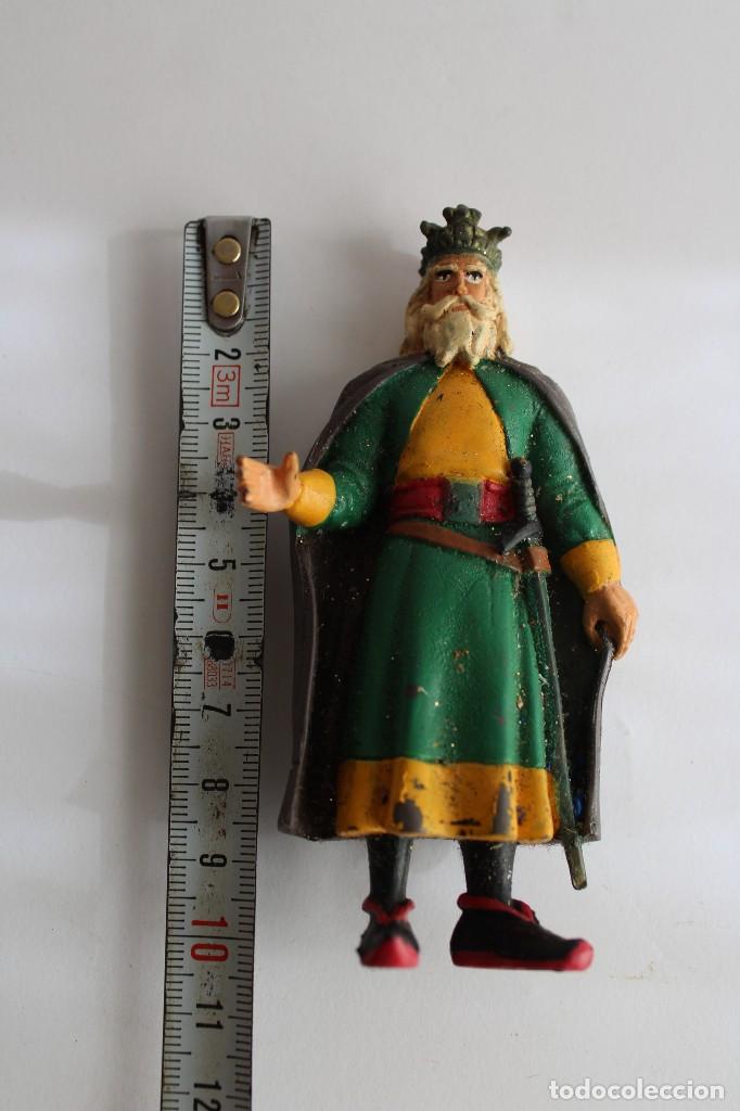 Figuras de goma y PVC: FIGURA PRINCIPE VALIENTE DE COMIC SPAIN - Foto 2