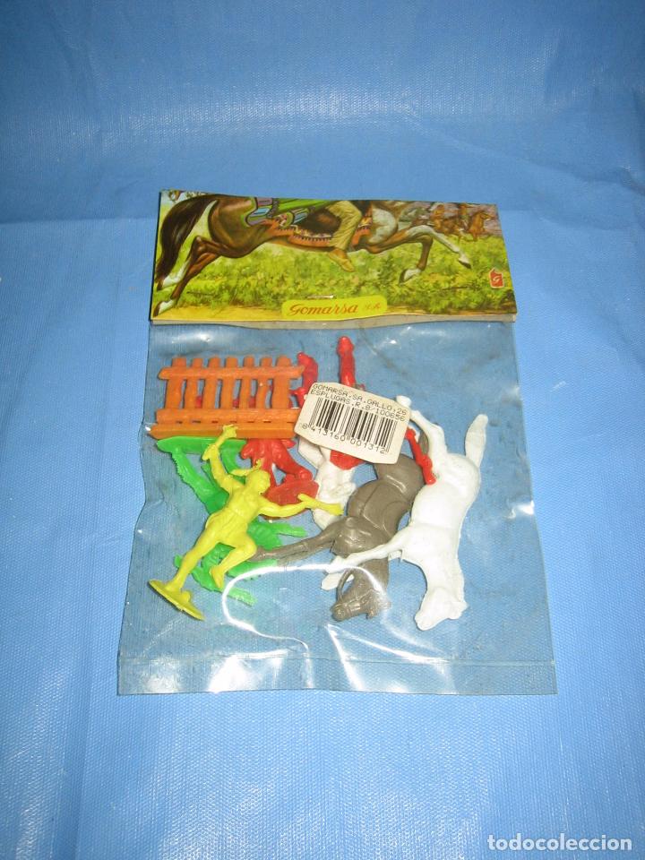 Figuras de goma y PVC: Blister Indios y Cowboys de Gomarsa - Foto 1