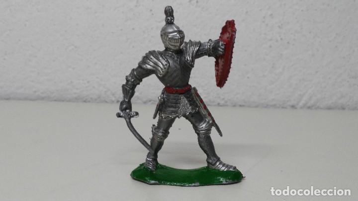 Figuras de goma y PVC: CABALLERO LAFREDO PLASTICO - Foto 1
