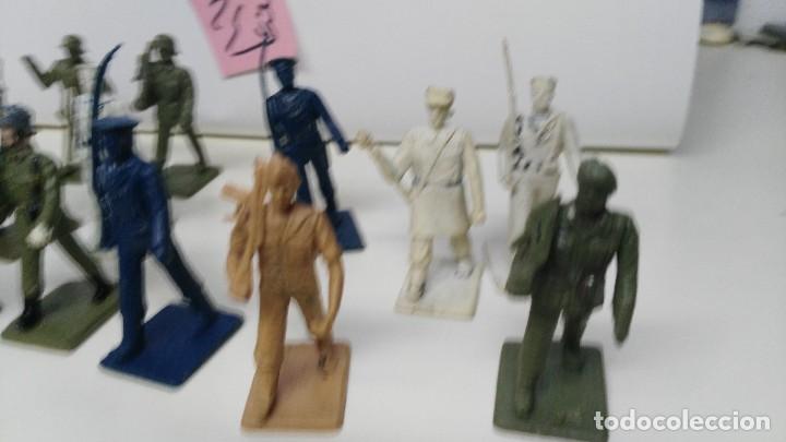 Figuras de goma y PVC: LOTE DE FIGURAS DE DESFILE REAMSA - Foto 4