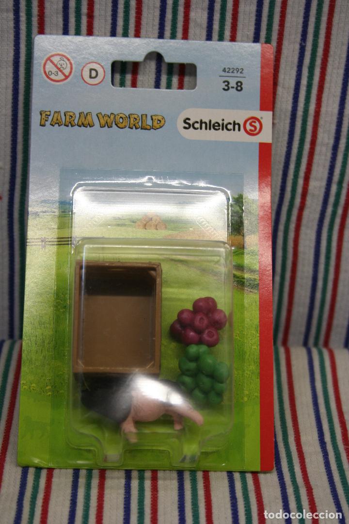 Figuras de goma y PVC: CERDITO CON MANZANAS DE SCHLEICH - Foto 2