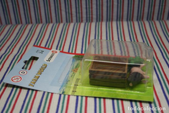 Figuras de goma y PVC: CERDITO CON MANZANAS DE SCHLEICH - Foto 5
