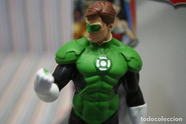 Figuras de goma y PVC: LINTERNA VERDE DE SCHLEICH - Foto 5