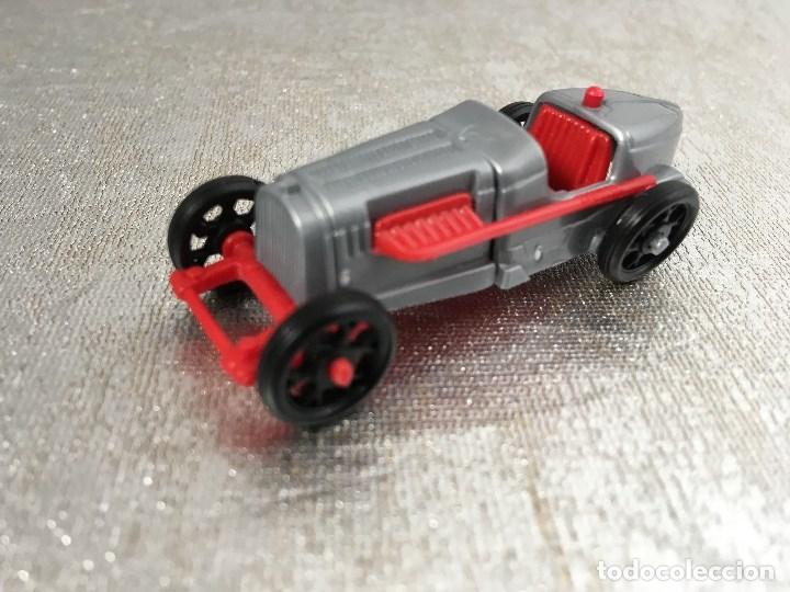 Figuras de goma Kinder: Figura kinder coche - Foto 1