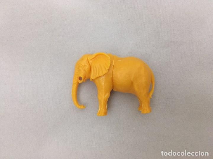 Figuras de goma Kinder: figura kinder elefante - Foto 1