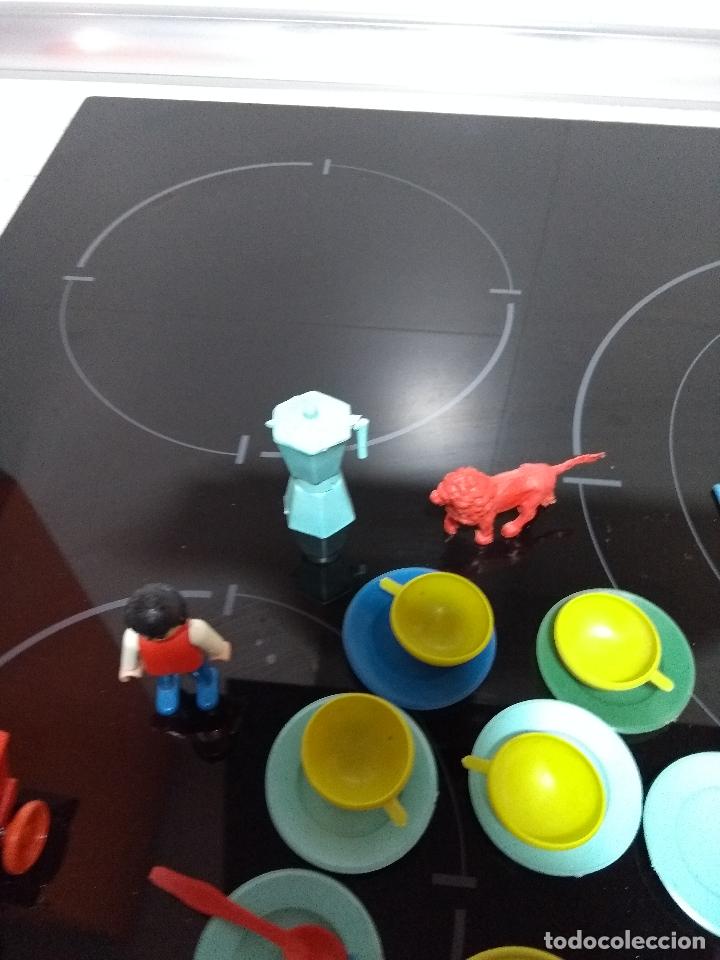 Figuras de goma y PVC: LOTE DE CACHARRITOS DE PL&Aacute;STICO - Foto 5