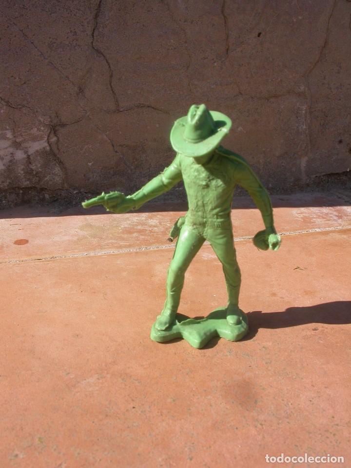 Figuras de Borracha e PVC: FIGURA MARXS