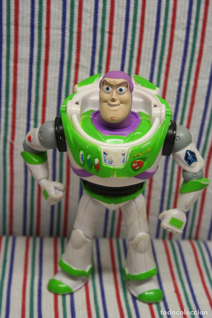 Figuras de goma y PVC: BUZZ LIGHTYEAR DE TOY STORY - Foto 1