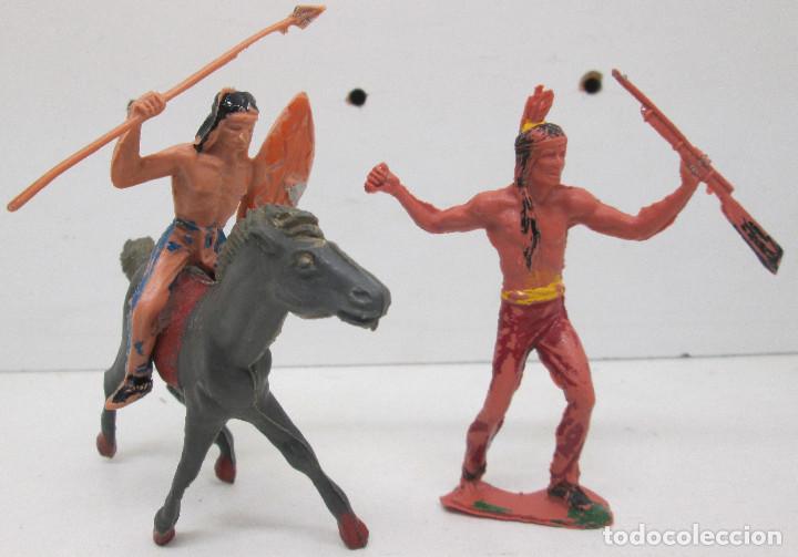 Figuras de goma y PVC: Lote 2 indios y caballo, Comansi, Jecsan ?? - Foto 1