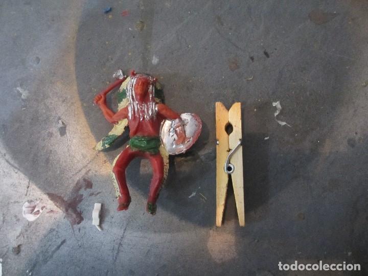 Figuras de goma y PVC: indio grande reigon - Foto 1