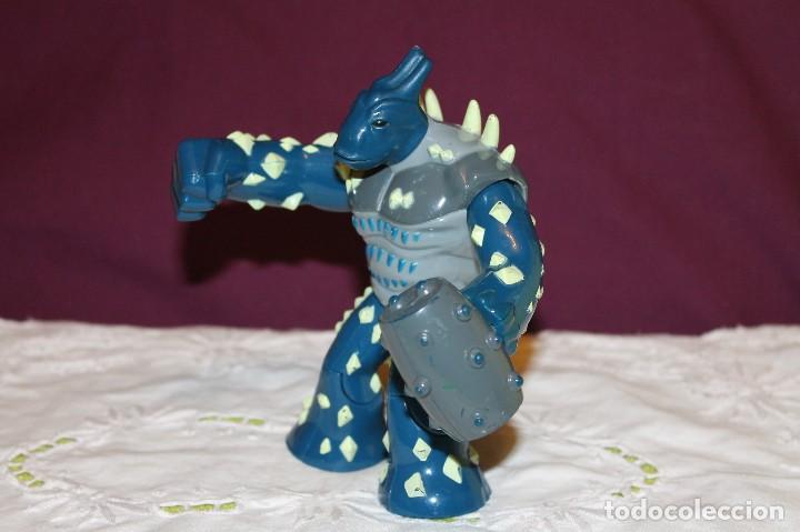 Figuras de goma y PVC: MU&Ntilde;ECO MONSTRUO-MUEVE EL BRAZO - Foto 2