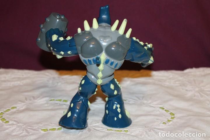 Figuras de goma y PVC: MU&Ntilde;ECO MONSTRUO-MUEVE EL BRAZO - Foto 3