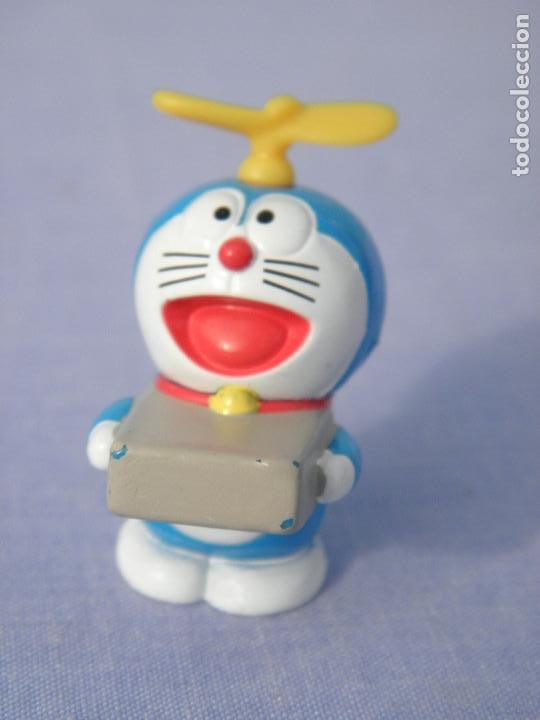 Figuras de goma Kinder: Figurita Kinder Doraemon - Foto 1