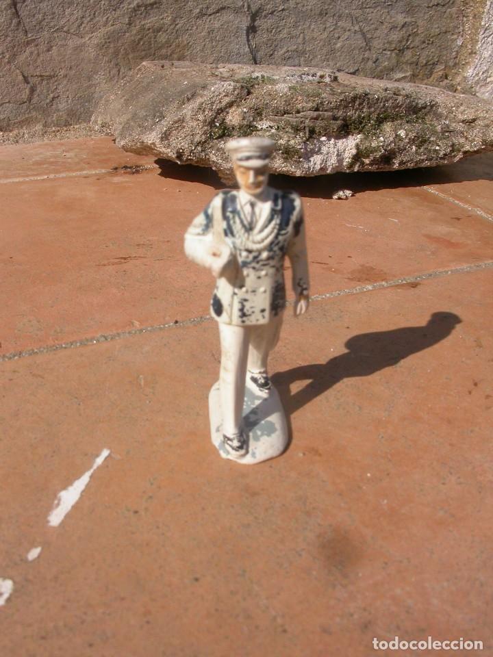 Figuras de goma y PVC: FIGURA PECH - Foto 1