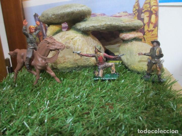 Figuras de goma y PVC: 3 vaqueros  exclusivos - Foto 1