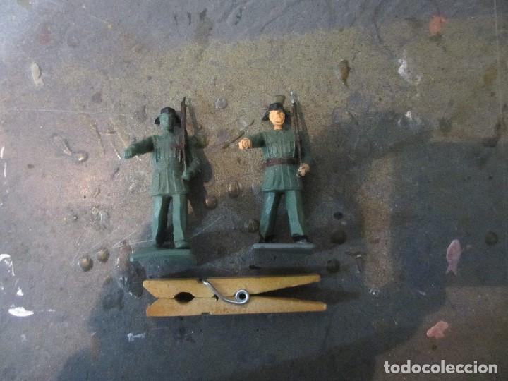 Figuras de goma y PVC: figuras guardia civll reamsa - Foto 1