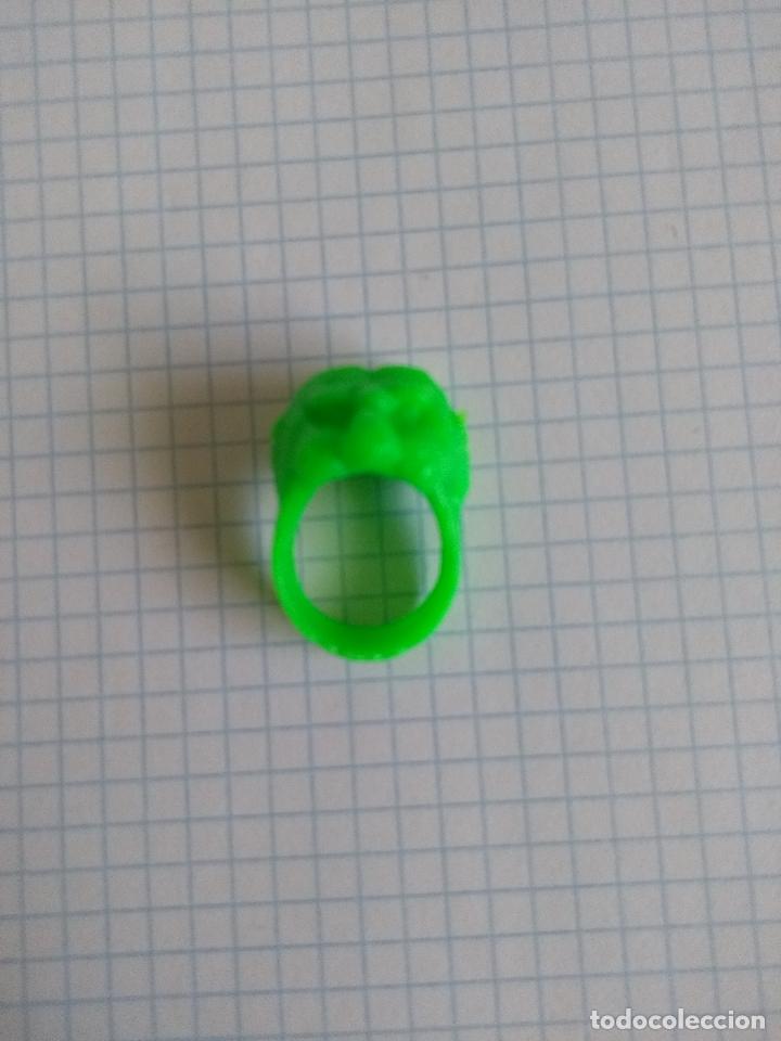 Figuras de goma y PVC: ANTIGUO ANILLO DEL TERROR DE MATUTANO - Foto 1