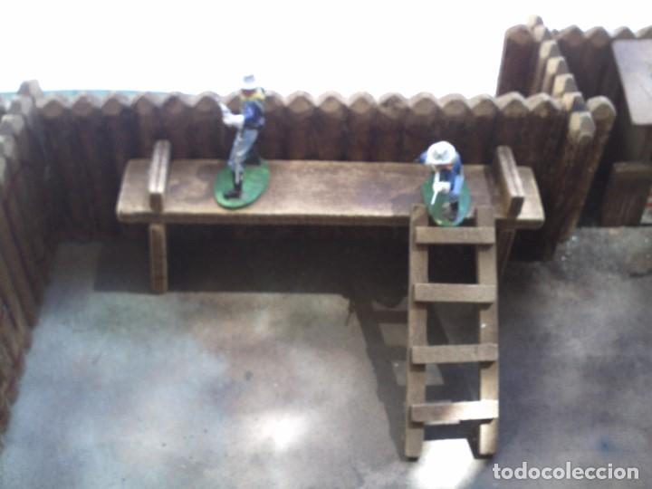 Figuras de goma y PVC: ataque al fuerte - Foto 5