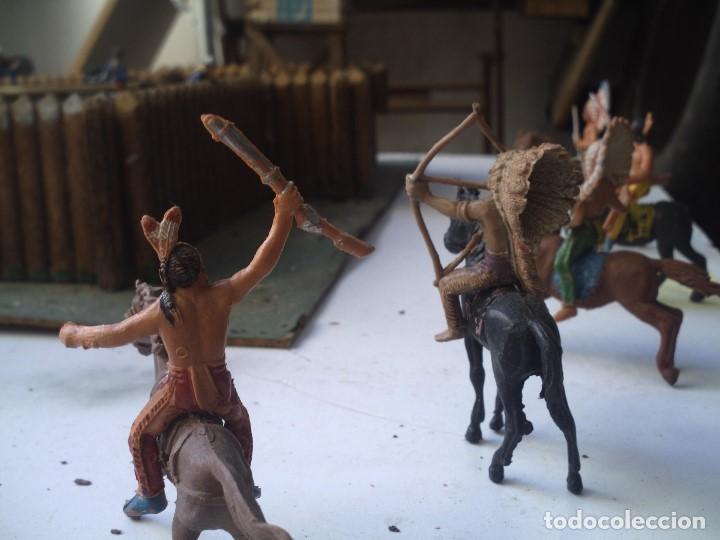 Figuras de goma y PVC: ataque al fuerte - Foto 13