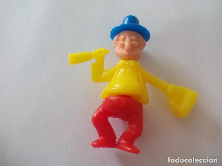 Kinder &Uuml;berraschung: FIGURA DE HUEVOS KINDER SORPRESA. MU&Ntilde;ECO MINIATURA FERRERO. doc