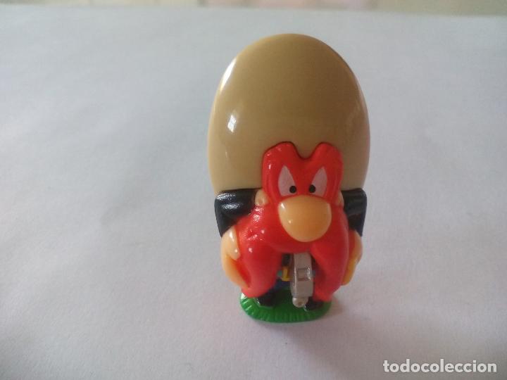 Figure di Gomma e PVC: FIGURA DE HUEVOS KINDER SORPRESA. MU&Ntilde;ECO MINIATURA FERRERO. MPG TT401