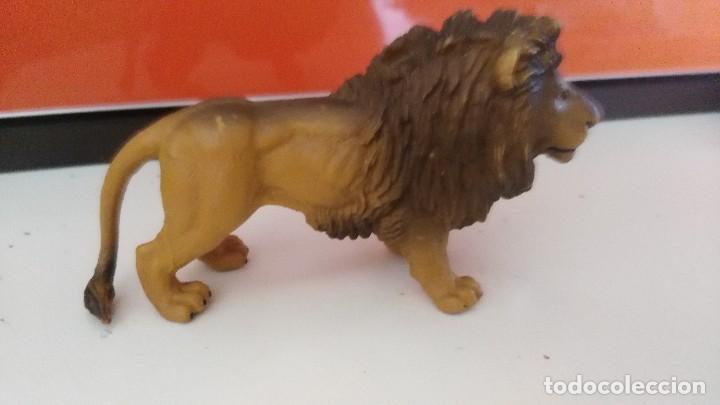 Figuras de goma y PVC: leon -  goma dura -schleich - Foto 1