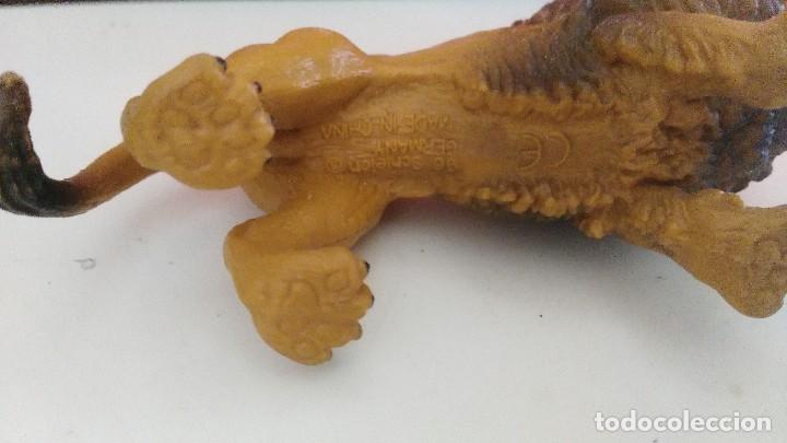 Figuras de goma y PVC: leon -  goma dura -schleich - Foto 3