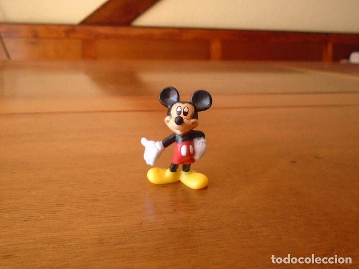 Figuras de goma y PVC: PERSONAJE DISNEY DE KINDER: MICKEY MOUSE - Foto 1