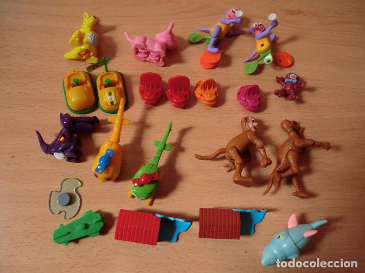 Figuras de goma Kinder: Lote figuras tipo Kinder - Foto 1