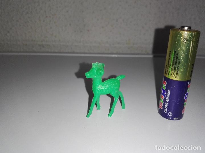 Figuras de goma y PVC: Figura Premium DUNKIN bambi - Foto 3